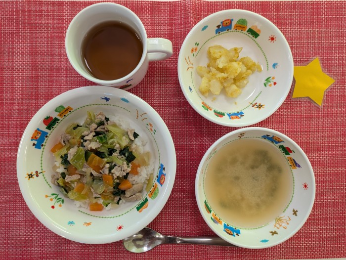 【1月31日㈯の給食・おやつ】