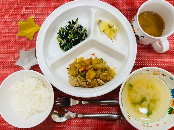 【5月2日㈭の給食・おやつ】