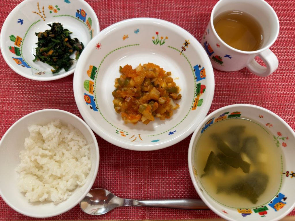 【3月5日㈭の給食・おやつ】