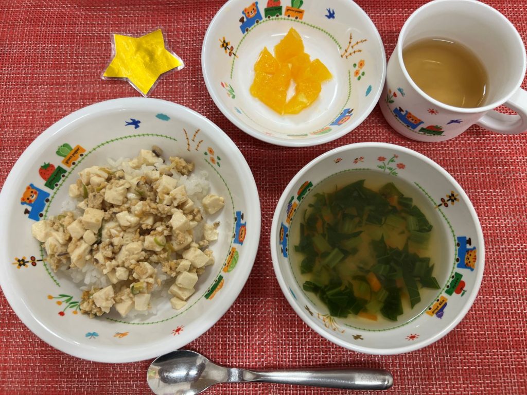 【10月29日㈬の給食・おやつ】