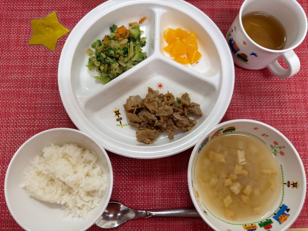 【4月10日㈮の給食・おやつ】