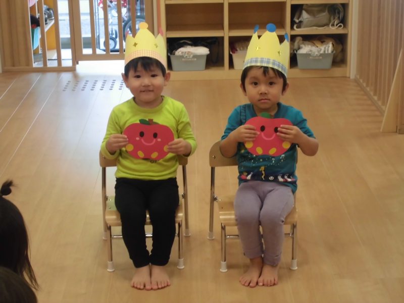 【小規模保育園：小田原園】10月の誕生会と園庭開放♪