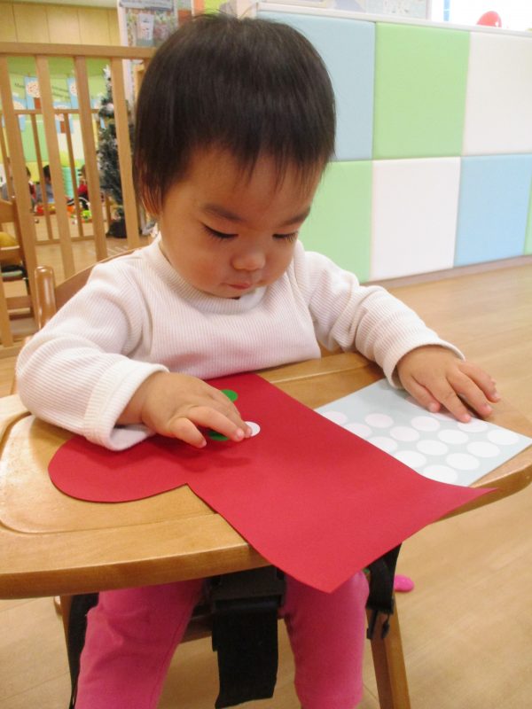 【小規模保育園：小田原園】⛄クリスマス製作の様子⛄