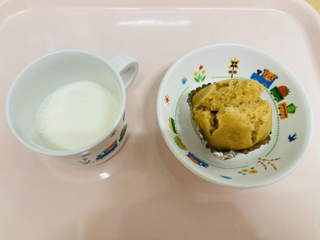 2月15日(水)の給食・おやつ