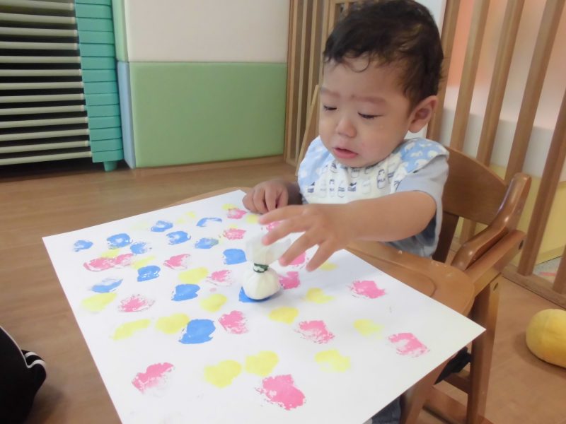 【小規模保育園：小田原園】みんなで楽しく製作をしたよ♪