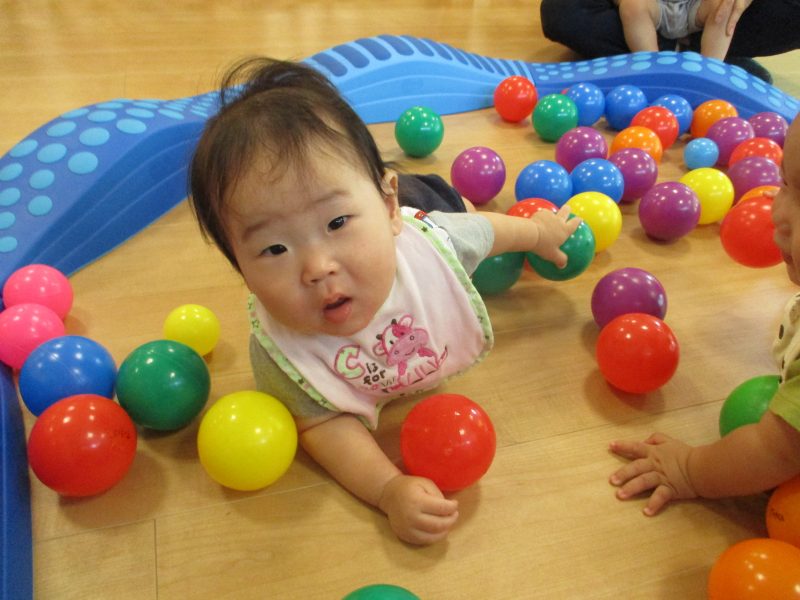 【小規模保育園：小田原園】楽しいお部屋遊び☆