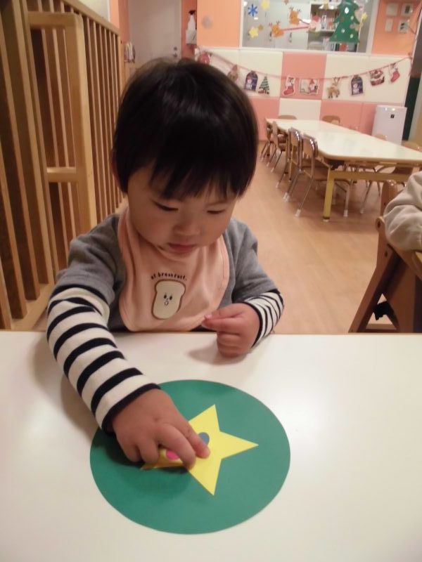 【小規模保育園：小田原園】12月の製作活動?