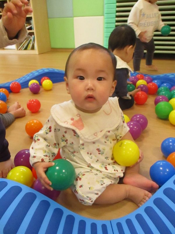 【小規模：保育園】絵本プログラム　「よるくま　クリスマスのまえのよる」