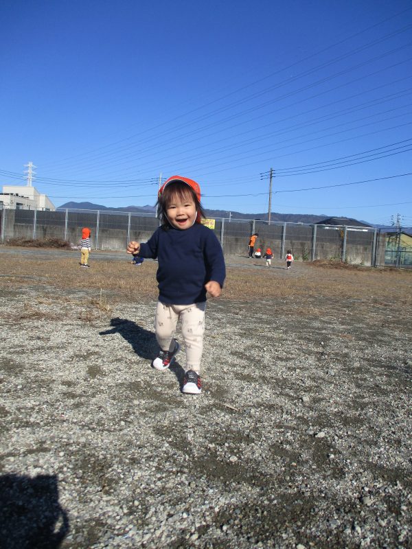 【小規模保育園：小田原園】絵本プログラム　ボールぽーん⚽