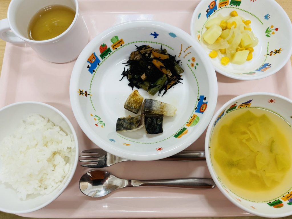 7月1日(土)の給食・おやつ