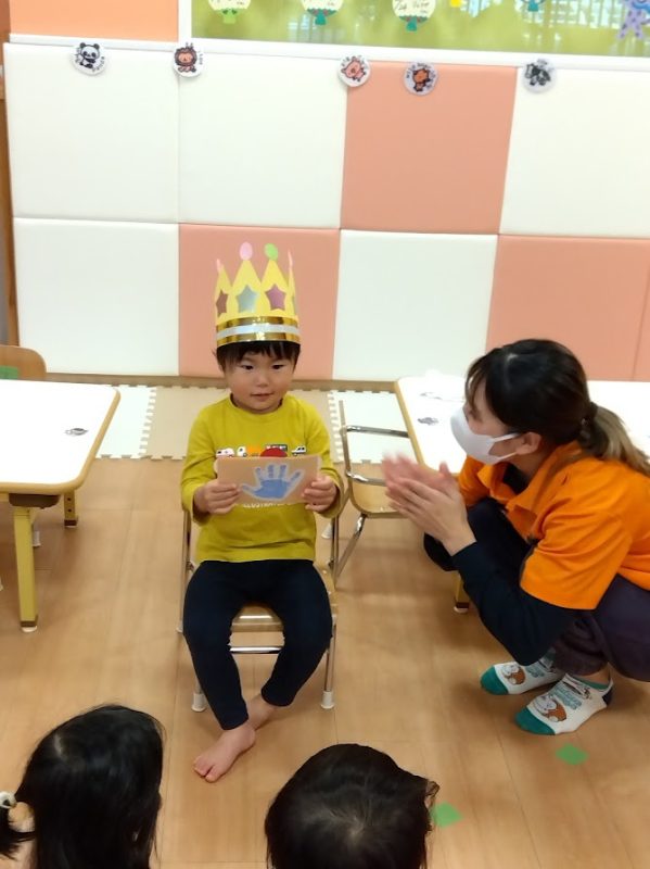 【小規模保育園:小田原園】11月のお誕生日会🎂