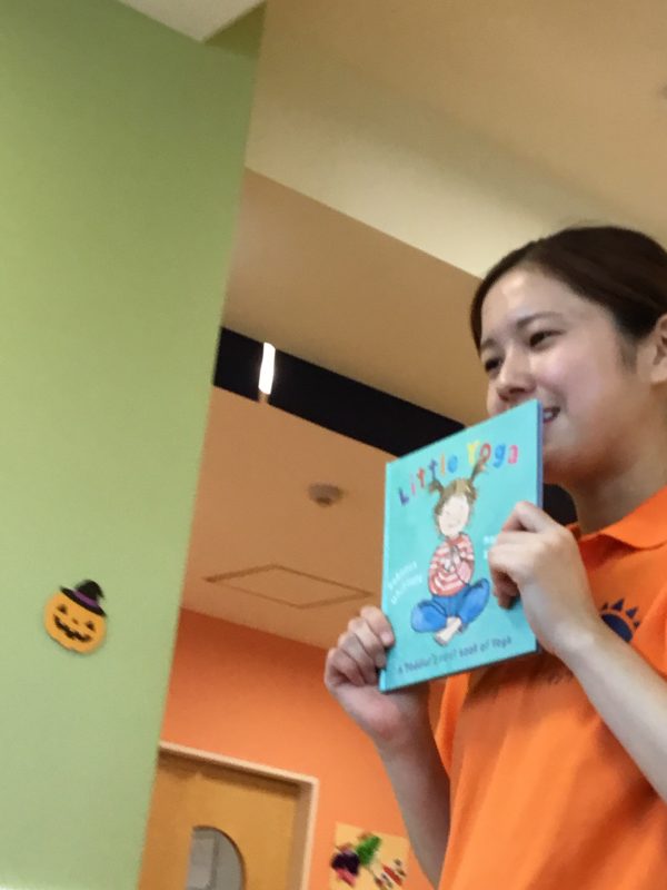 Let’s 「Little Yoga!!!」絵本ブログ♩