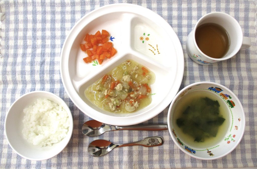 10月12日(木)の給食・おやつ