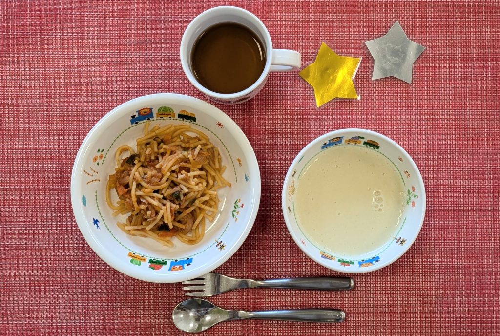 【3月15日㈯の給食・おやつ】