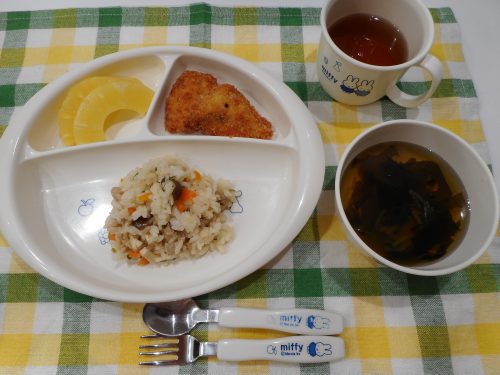 4月10日の給食(^^♪