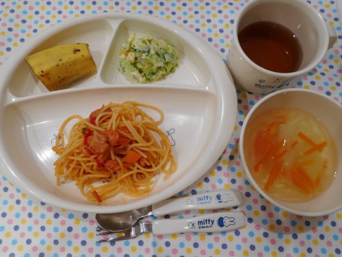 4月9日の給食(^^♪