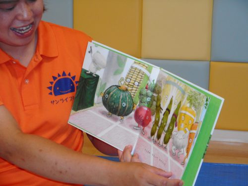 とうもろこしの皮むき＆枝豆の収穫♪