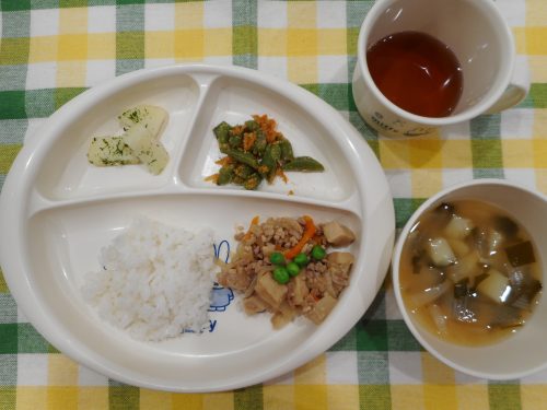 8月16日の給食(*^-^*)