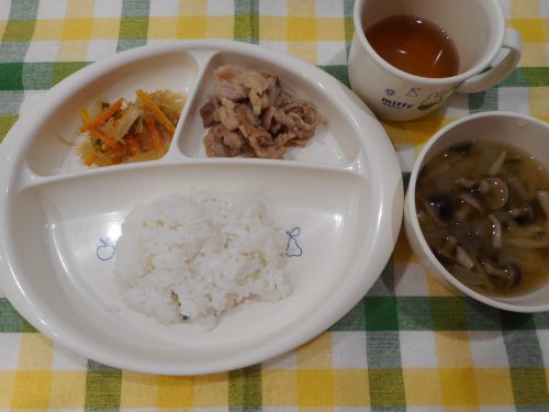 8月13日の給食(*’▽’)