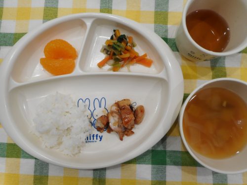 10月18日の給食(^_-)-☆