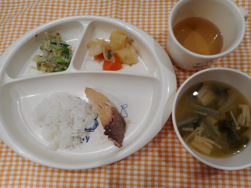 11月13日の給食(^^♪