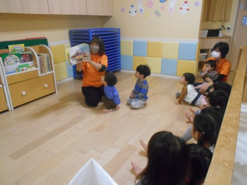 ?今日の読み聞かせの様子?