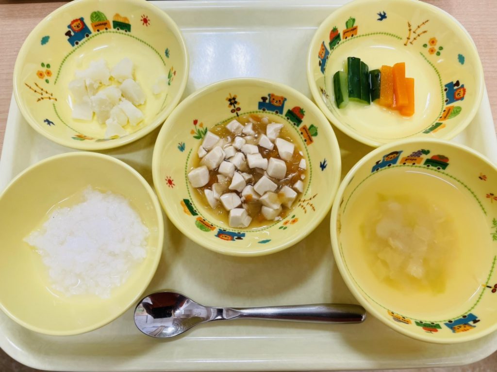 2月15日(水)の給食・おやつ