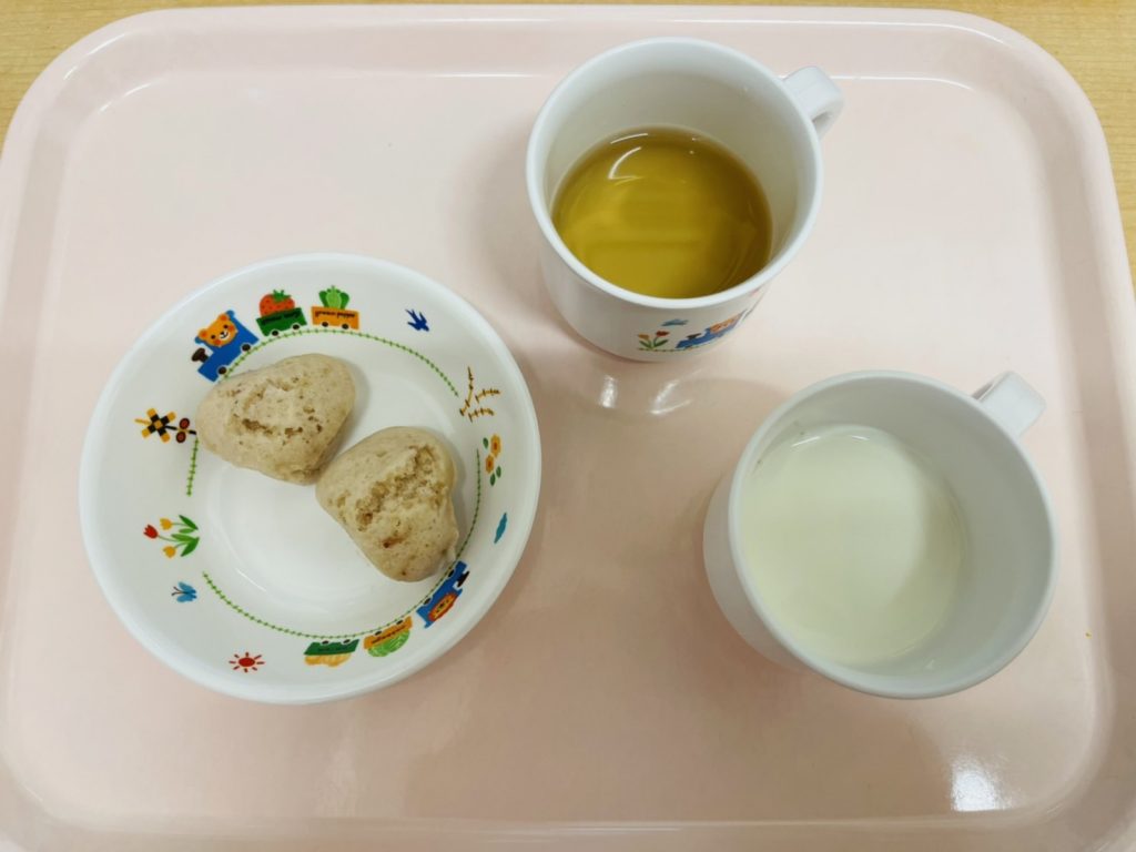 2月14日(火)の給食・おやつ