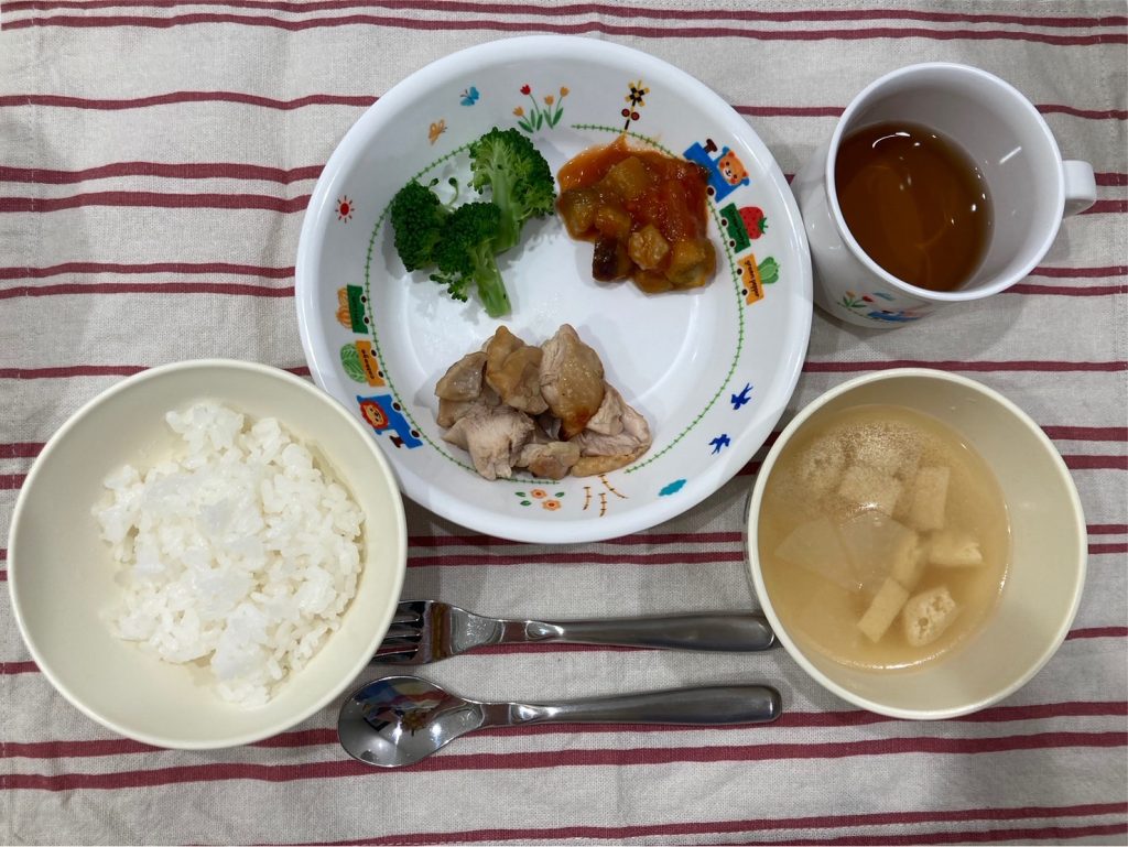 6月3日(土)の給食・おやつ