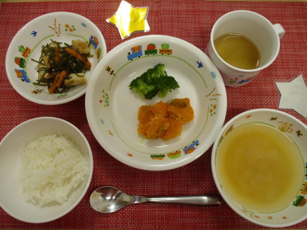 【9月20日㈮の給食・おやつ】