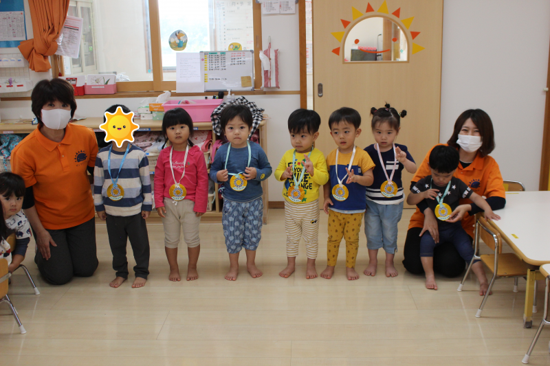 11月24日(木)の給食・おやつ