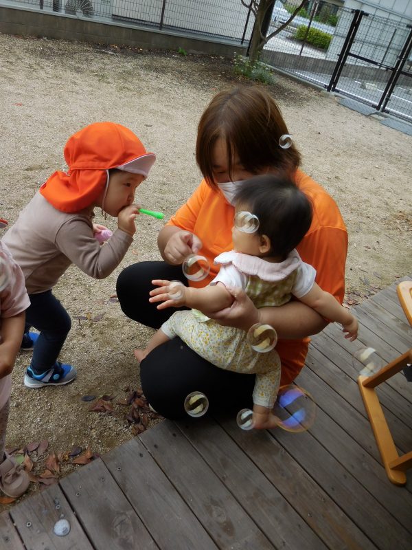 梅雨の遊び、色🥤いろ⚪️-🟣