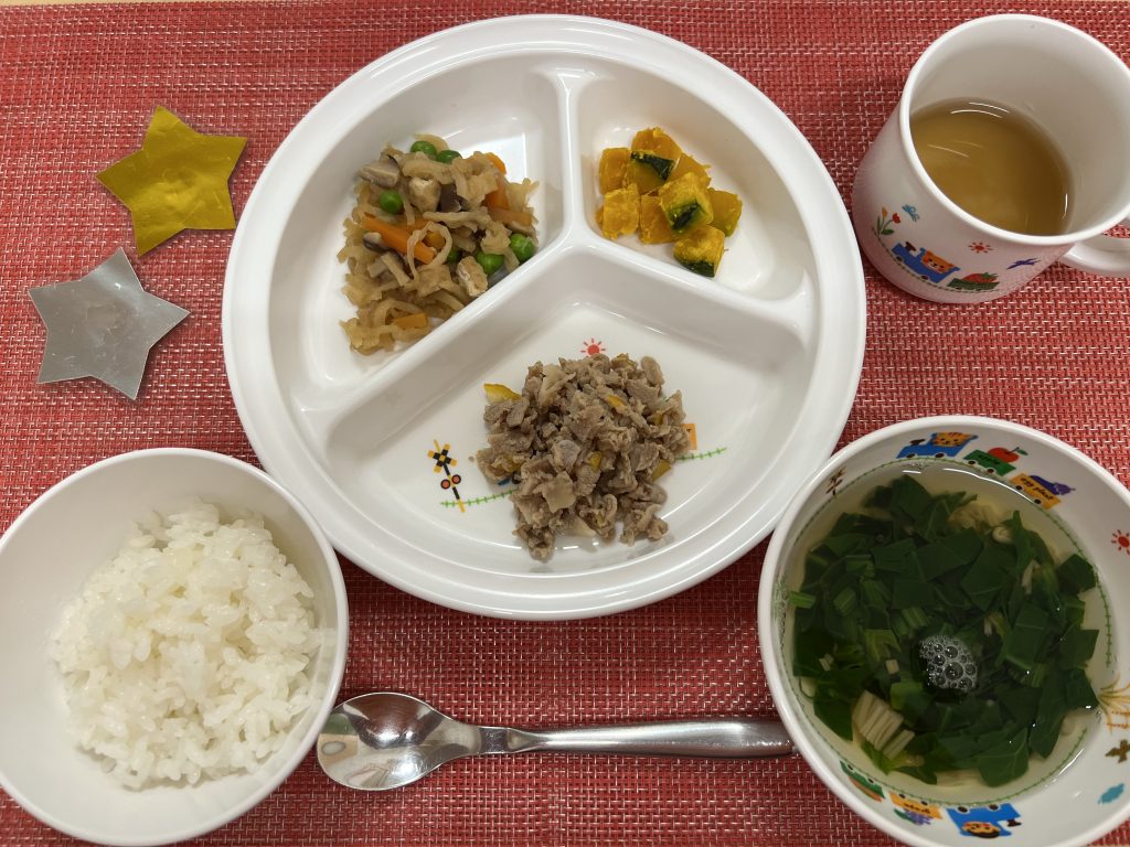 【1月30日㈭の給食・おやつ】