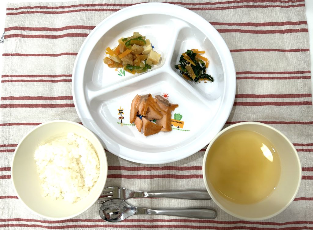 10月11日(水)の給食・おやつ