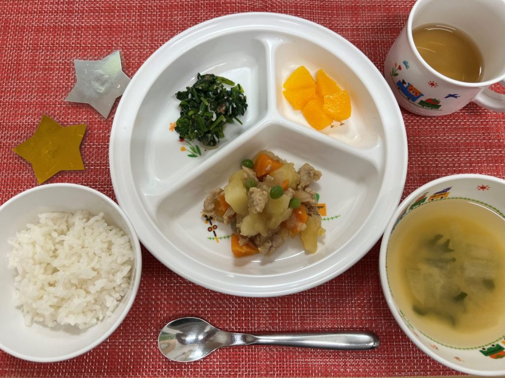 【11月1日㈮の給食・おやつ】