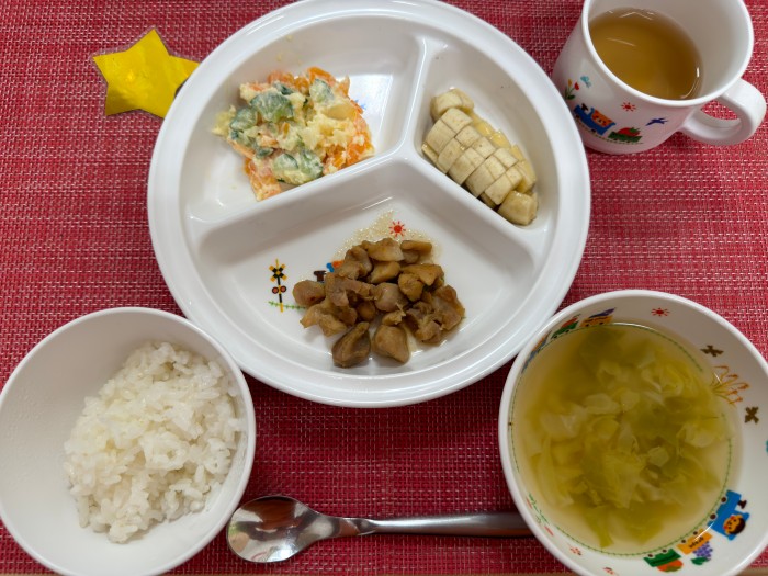 【3月12日㈭の給食・おやつ】