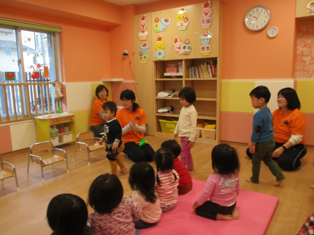 みんなで”ハッピーバースデー”?