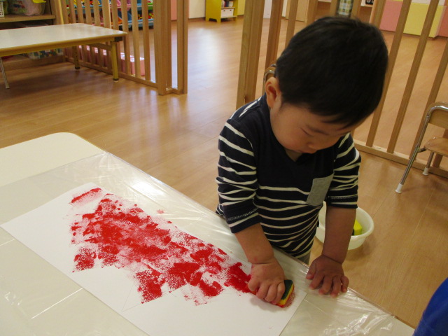 鬼のお面づくり?