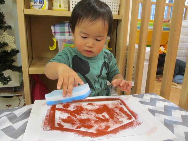 いちご組さんとりんご組さんの製作＆お正月あそび?