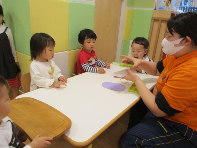 1月28日(土)の給食・おやつ