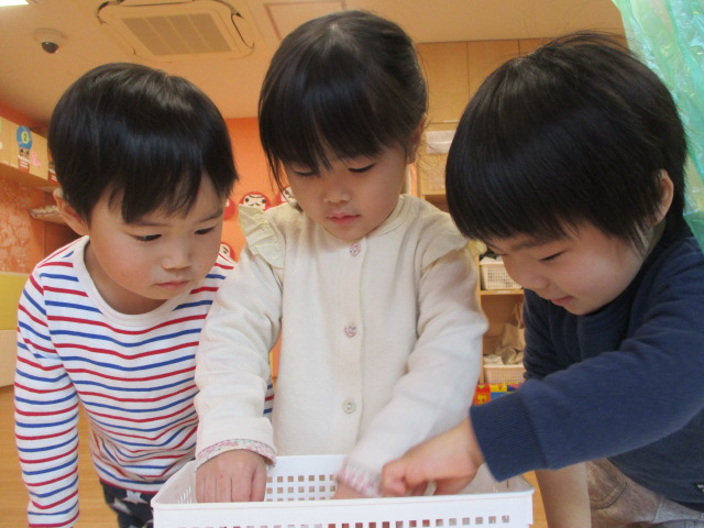 神社・お面作り?