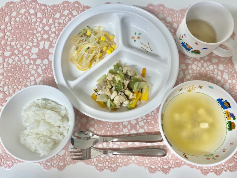 9月29日（木）の給食・おやつ