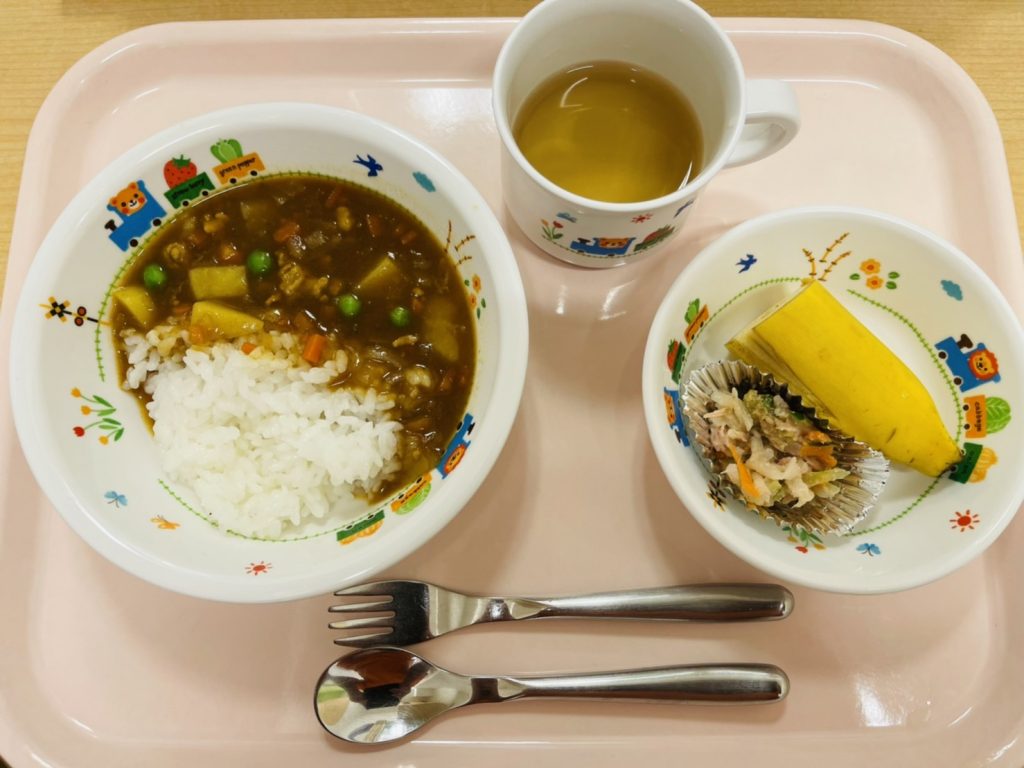 11月7日(月)の給食・おやつ