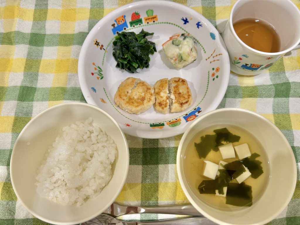 ８月２日(水)の給食・おやつ