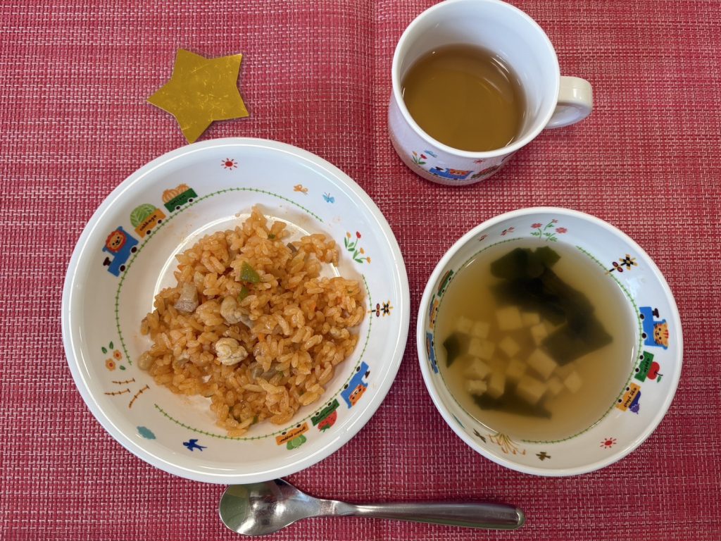 【9月17日㈬の給食・おやつ】