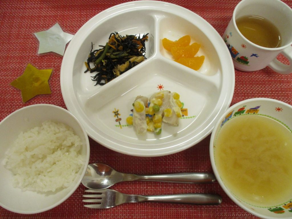 【10月18日㈮の給食・おやつ】