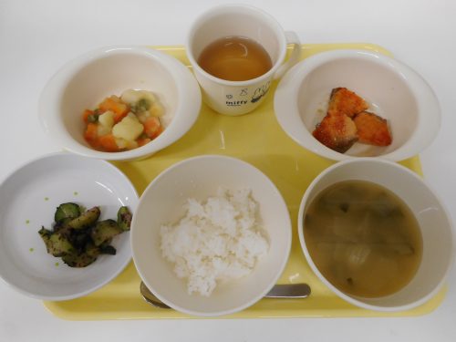 7月10日（火）の給食＆離乳食＆おやつメニュー