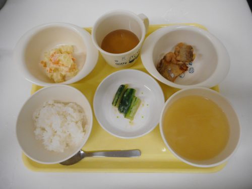 8月７日（火）の給食＆離乳食＆おやつメニュー