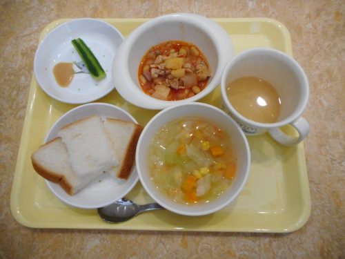 ８月25日（土）の給食＆おやつメニュー