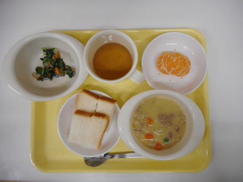 11月５日(月)のお給食＆おやつメニュー